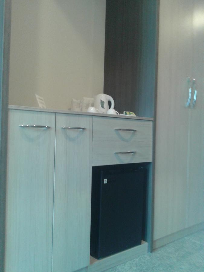 Hide Away Suites Noida Exterior foto